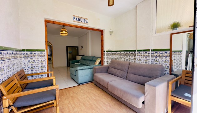 Resale - Apartment - Torrevieja - Los Frutales