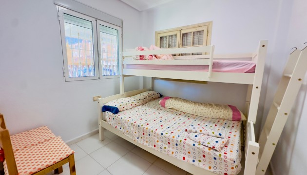 Resale - Apartment - Torrevieja - Los Frutales