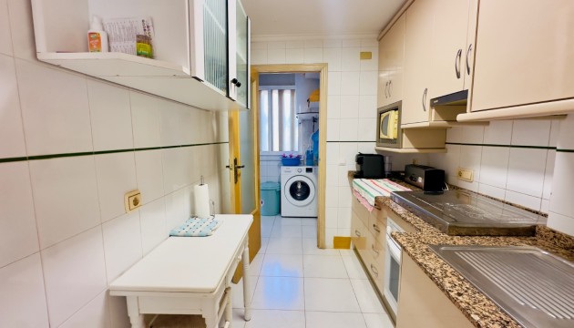 Resale - Apartment - Torrevieja - Los Frutales