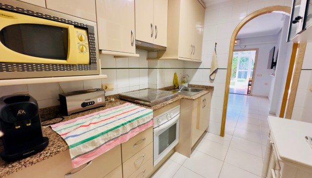 Resale - Apartment - Torrevieja - Los Frutales