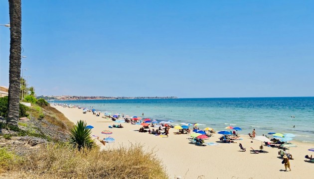 Resale - Bungalow - Pilar de la Horadada - Mil Palmeras