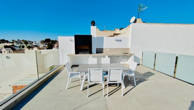 Resale - Detached Villa - Orihuela Costa - Los Altos