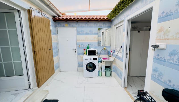 Resale - House - Torrevieja - El Acequión - Los Náufragos