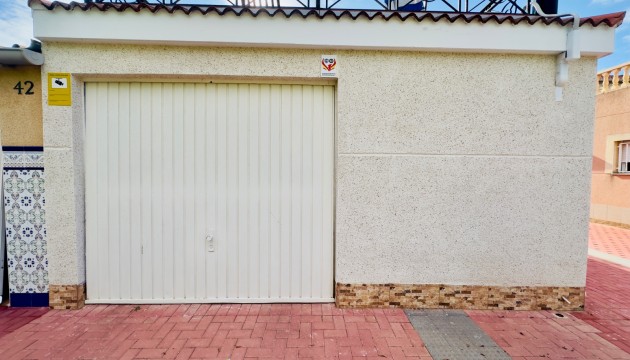 Resale - House - Torrevieja - El Acequión - Los Náufragos