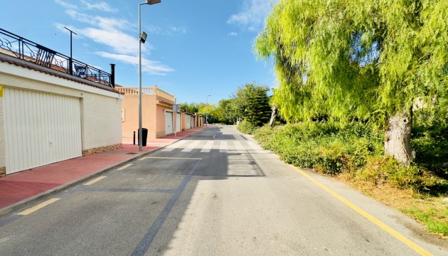 Resale - House - Torrevieja - El Acequión - Los Náufragos