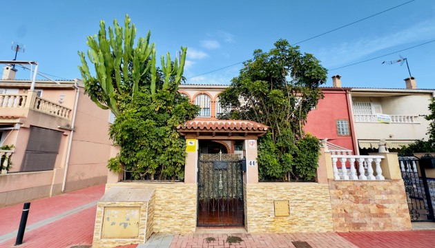 Resale - House - Torrevieja - El Acequión - Los Náufragos