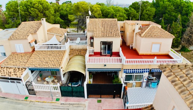 Resale - House - Torrevieja - Los Altos
