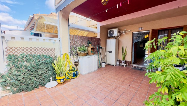 Resale - House - Torrevieja - Los Altos