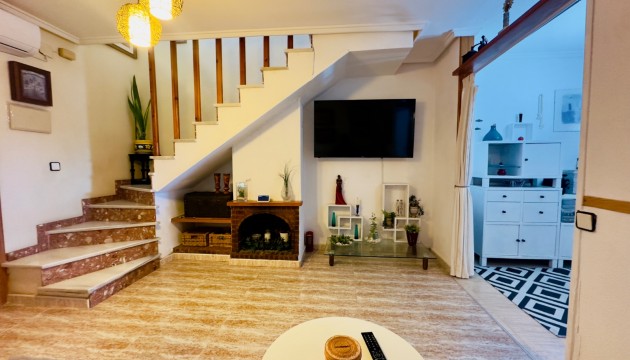 Resale - House - Torrevieja - Los Altos