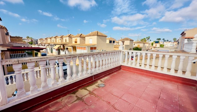 Resale - House - Torrevieja - Los Altos