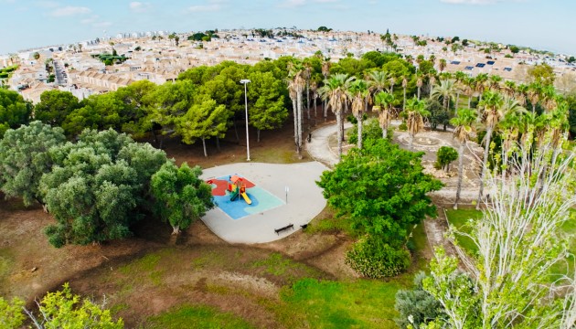 Resale - House - Torrevieja - Los Altos