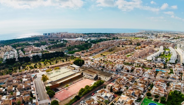 Resale - House - Torrevieja - Los Altos