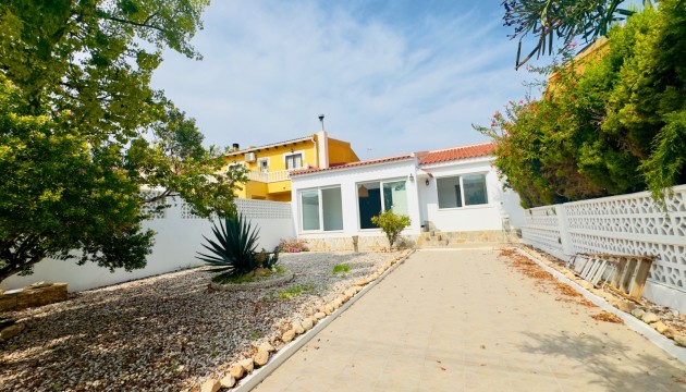 Resale - House - Torrevieja - Nueva Torrevieja - Aguas Nuevas