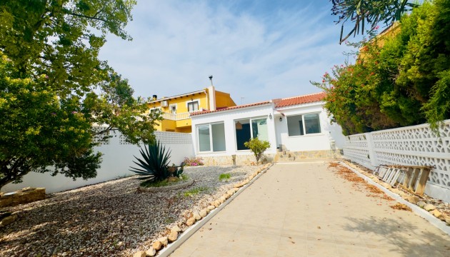 Resale - House - Torrevieja - Nueva Torrevieja - Aguas Nuevas