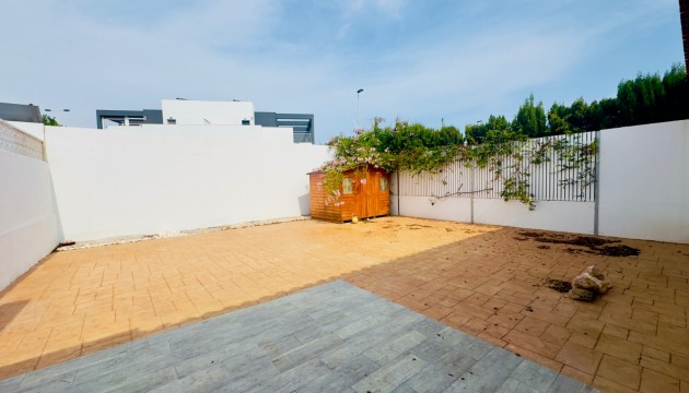 Resale - House - Torrevieja - Nueva Torrevieja - Aguas Nuevas