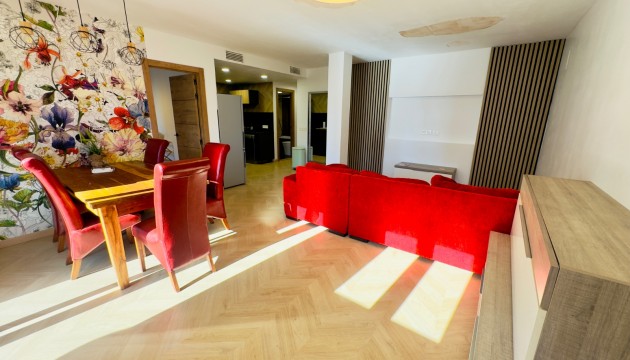 Resale - Apartment - Torrevieja - El Acequión - Los Náufragos