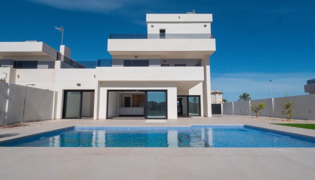 Videresalg - Detached Villa - La Manga del Mar Menor