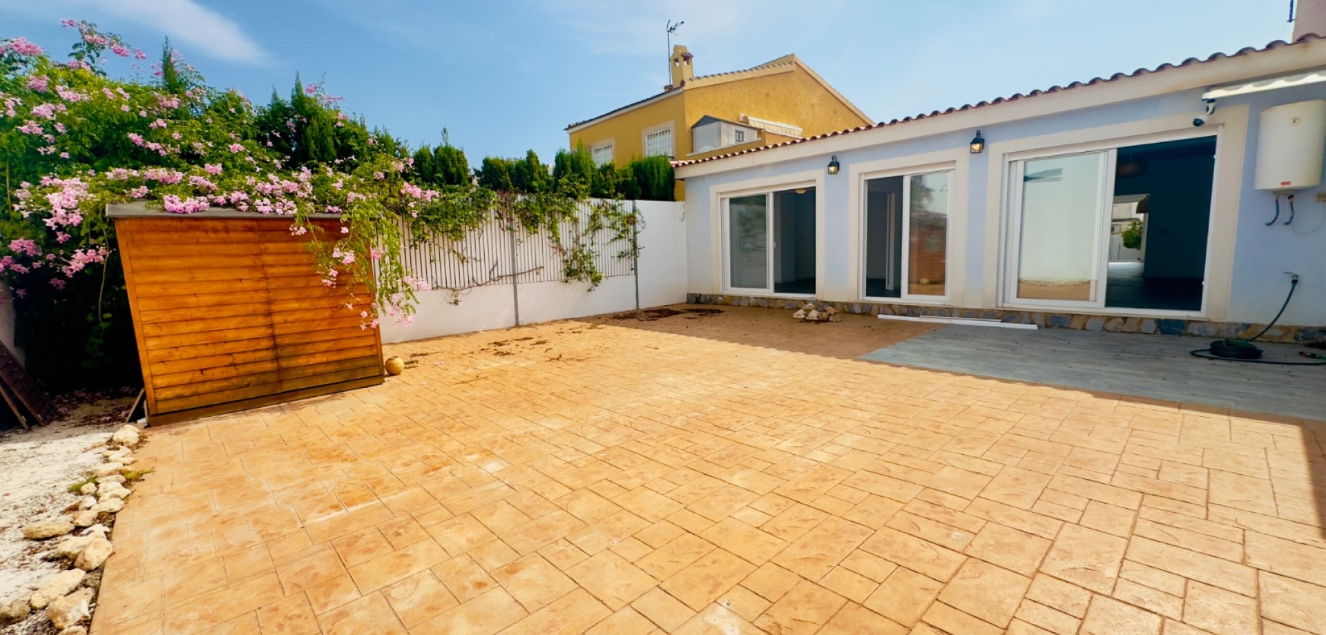 House in Torrevieja - Image 2