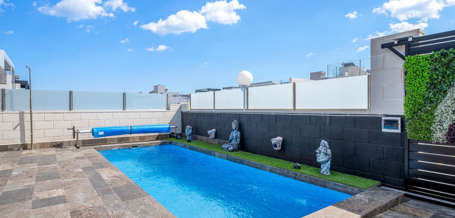 House in Urbanizacion los Balcones - Image 2