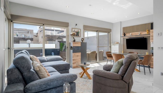 Reventa - Chalet Independiente - Orihuela Costa - Villamartín