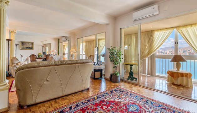 Resale - Apartment - Benidorm