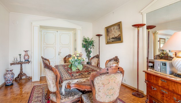 Resale - Apartment - Benidorm