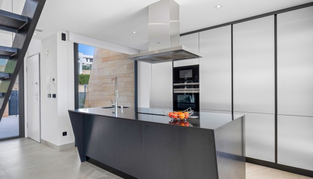 Resale - House - Orihuela Costa - Los Dolses