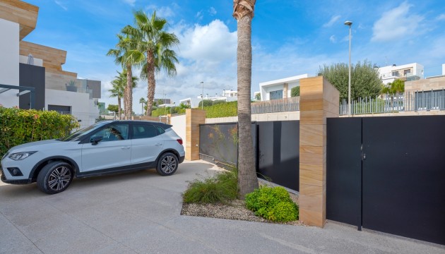 Resale - House - Orihuela Costa - Los Dolses