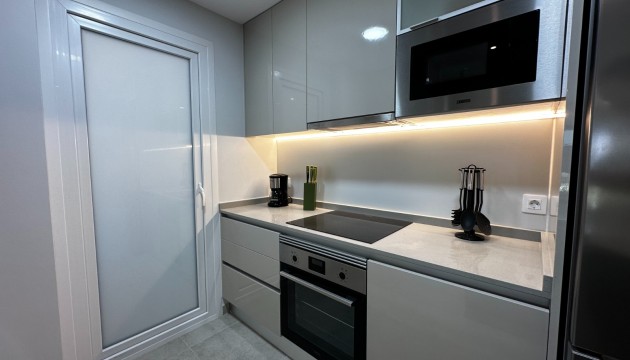 Resale - Apartment - Orihuela Costa - Playa Flamenca