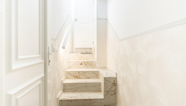 Resale - Townhouse - Torrevieja - Punta Prima