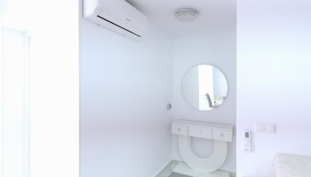 Resale - Townhouse - Torrevieja - Punta Prima