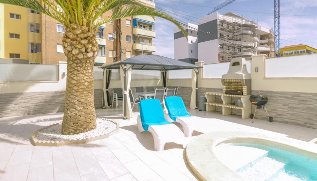 Resale - Townhouse - Torrevieja - Punta Prima