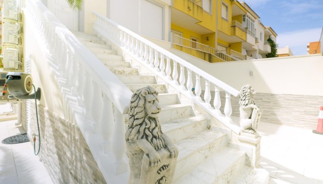 Resale - Townhouse - Torrevieja - Punta Prima