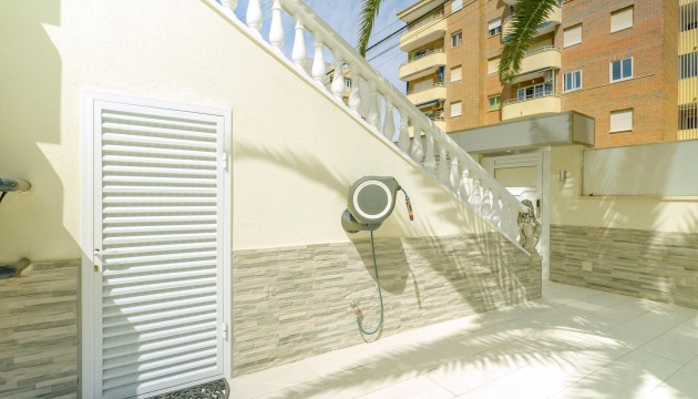 Resale - Townhouse - Torrevieja - Punta Prima
