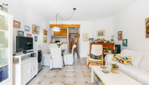 Resale - Apartment - Orihuela Costa - Villamartín