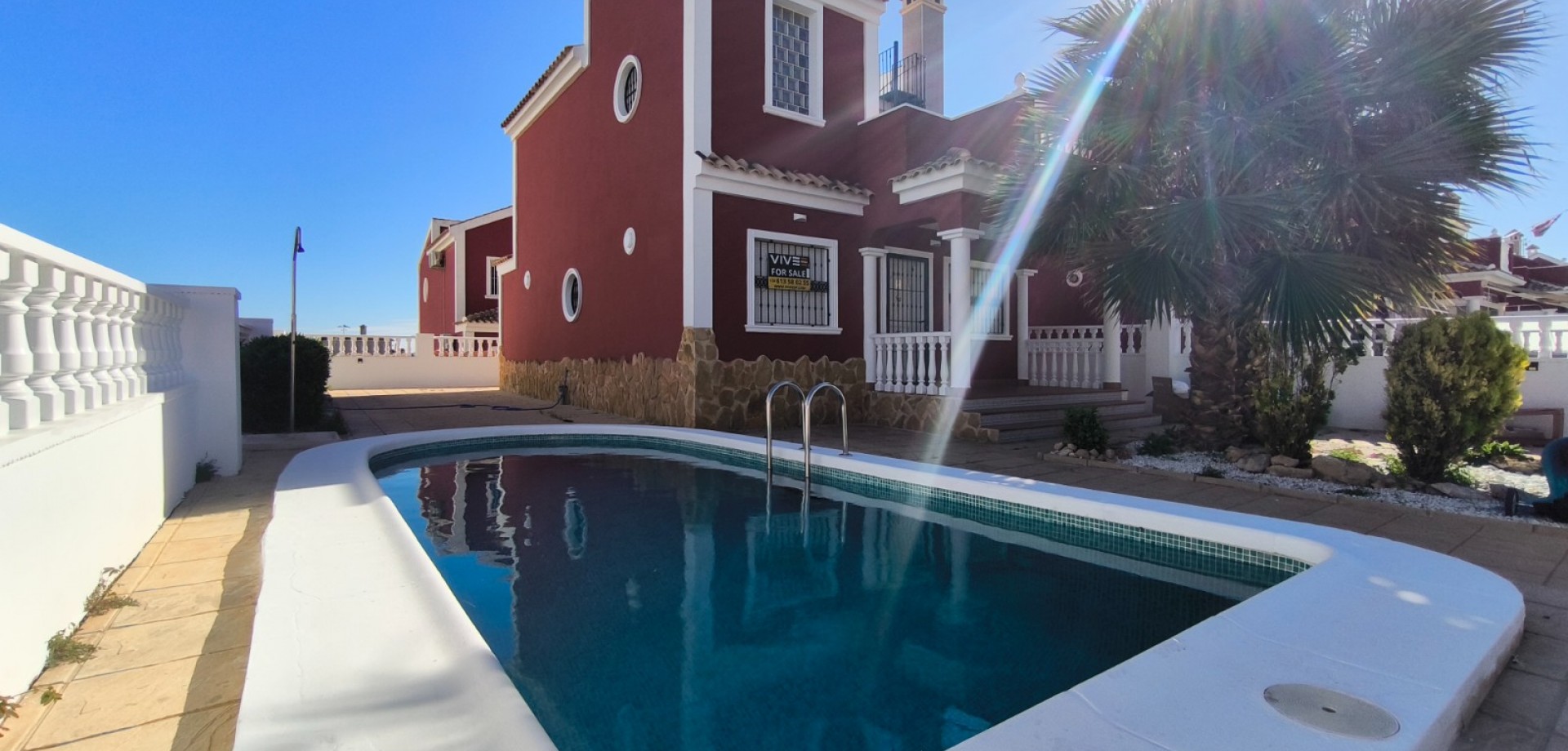 House in La Zenia - view 1