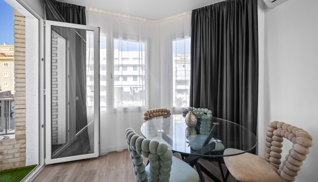 Herverkoop - Apartment - Torrevieja