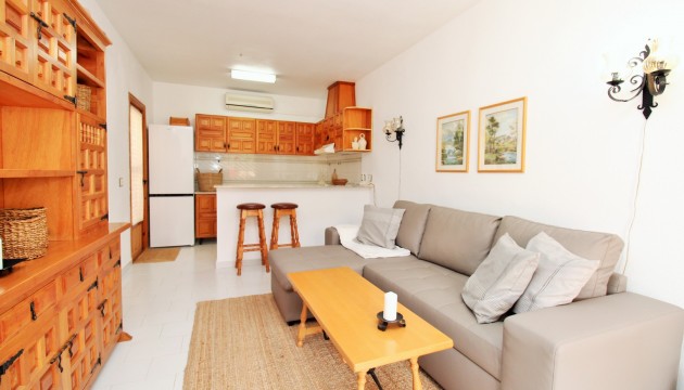 Resale - Bungalow - Orihuela Costa - Playa Flamenca