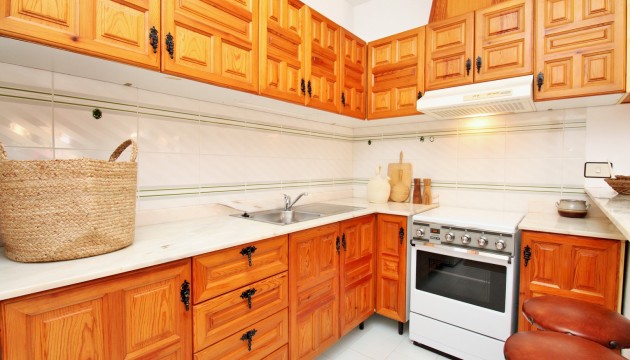 Resale - Bungalow - Orihuela Costa - Playa Flamenca