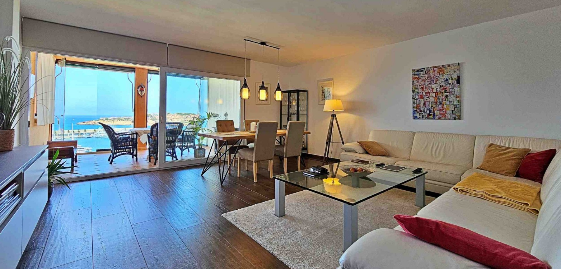 Apartment in El Toro - Image 2