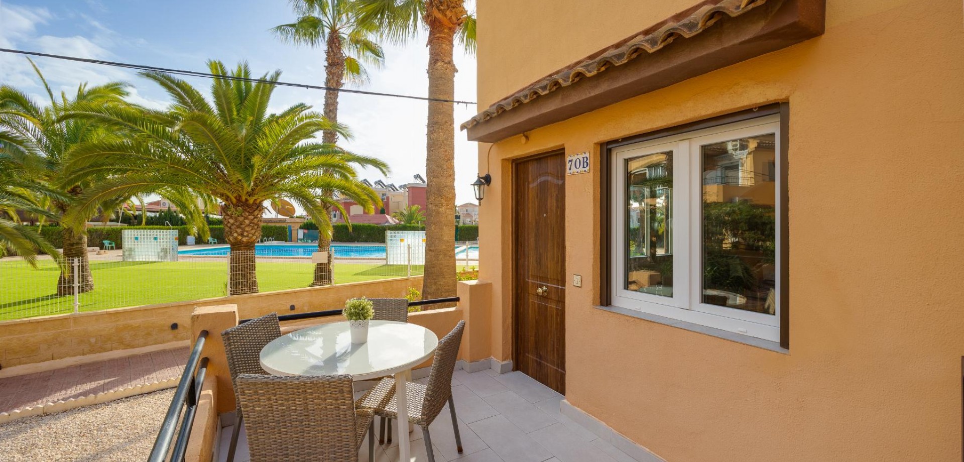 Apartment in Torrevieja - view 1