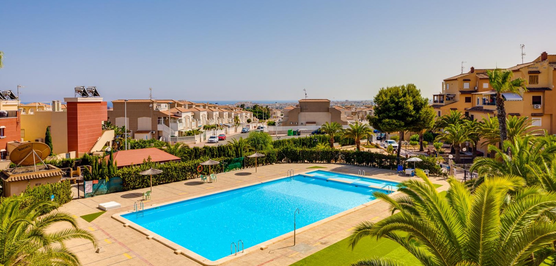 Apartment in Torrevieja - Image 3