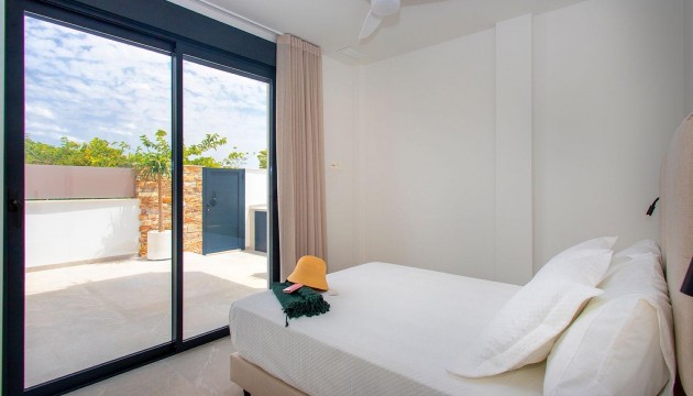 Neue Gebäude - Detached Villa - Sucina