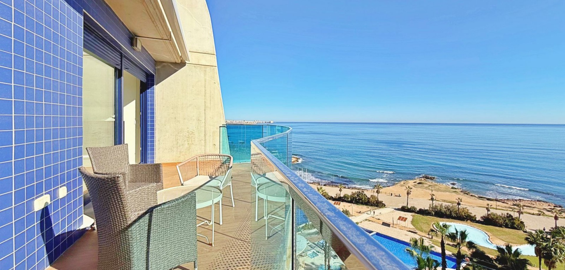 Apartment in Cabo Roig - Image 5