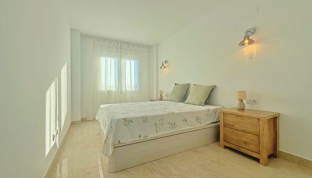 Resale - Apartment - Torrevieja - Punta Prima