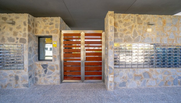 Resale - Apartment - Torrevieja - Punta Prima