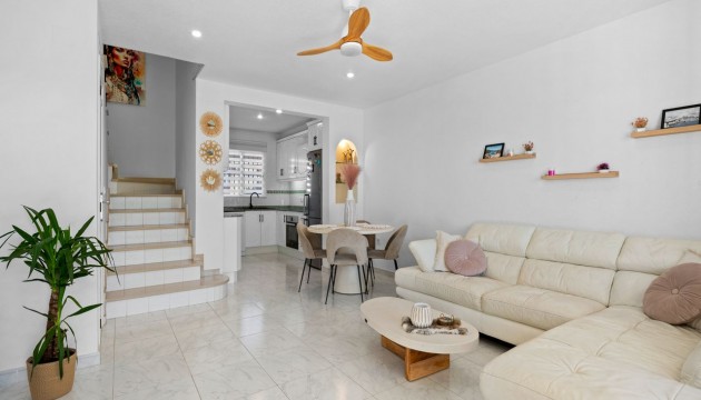 Resale - Semi Detached Villa - Benijófar - Benimar