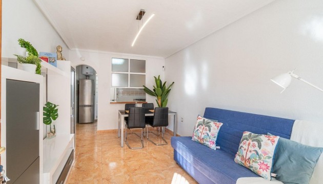 Resale - Detached Villa - Torrevieja - El limonar