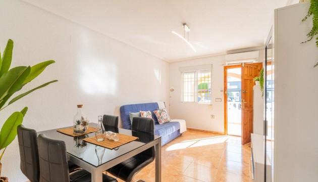 Resale - Detached Villa - Torrevieja - El limonar