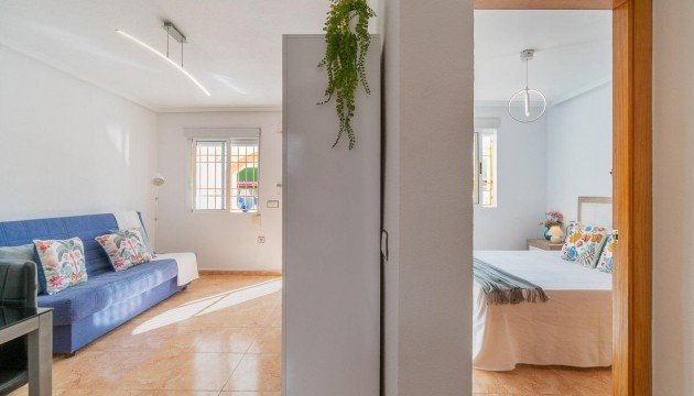 Resale - Detached Villa - Torrevieja - El limonar